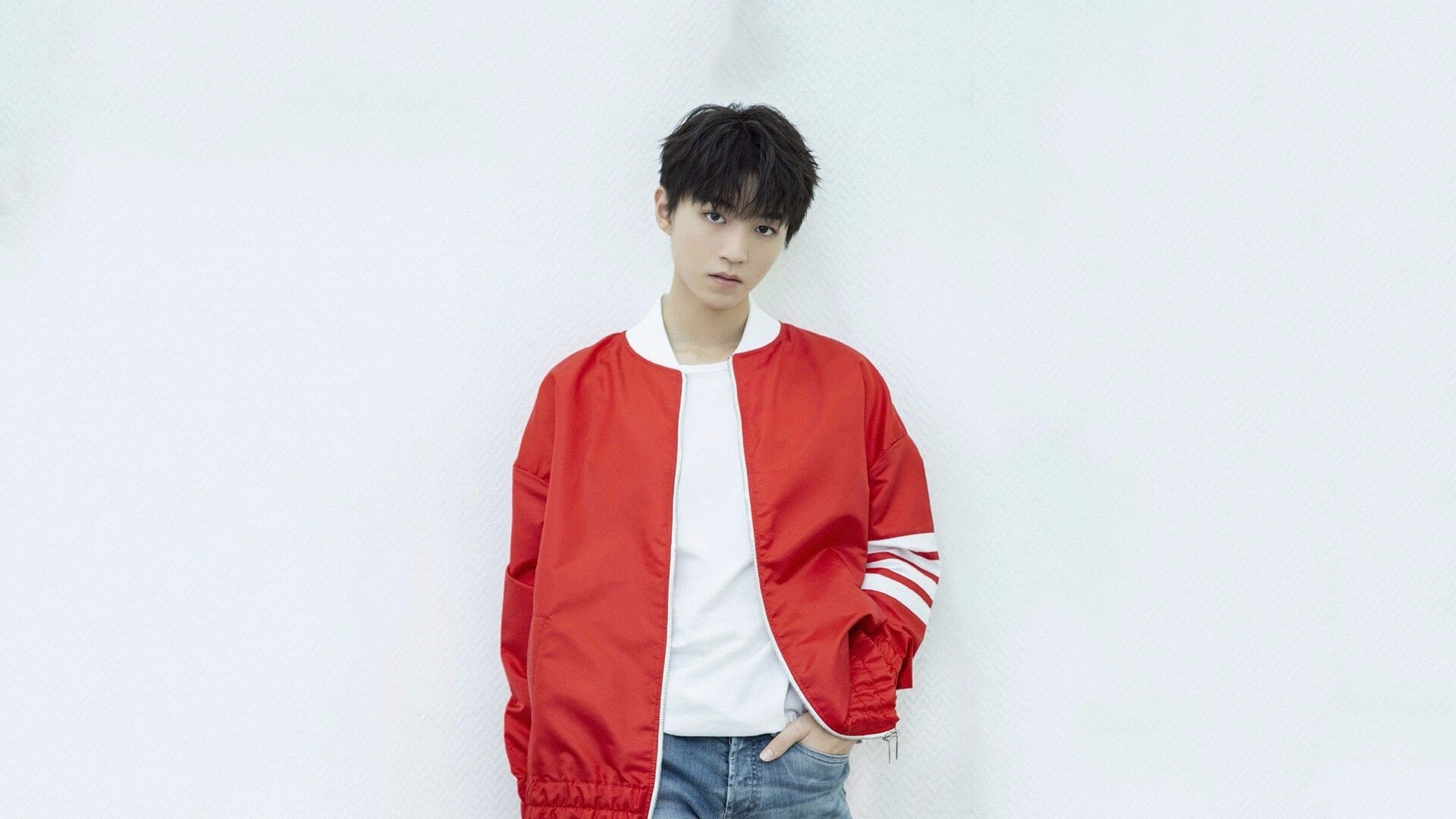 英超球队体能监测技术辅助个性化训练调整实践,英超身体素质最好的球员