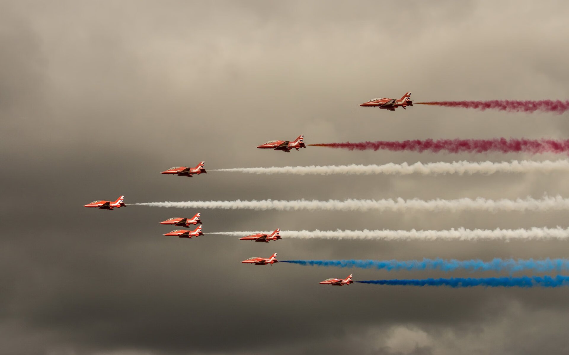 欧洲杯逆转王:战术调整逆转命运!,欧洲杯回传失误